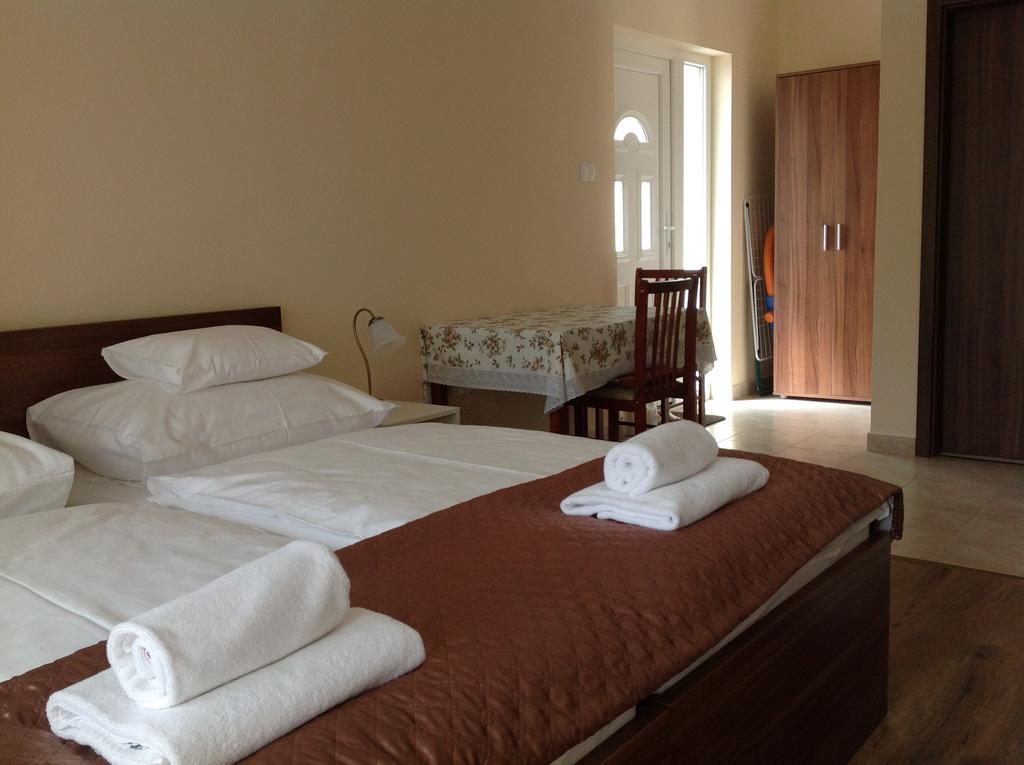 Jokai Apartmanhaz Apartment